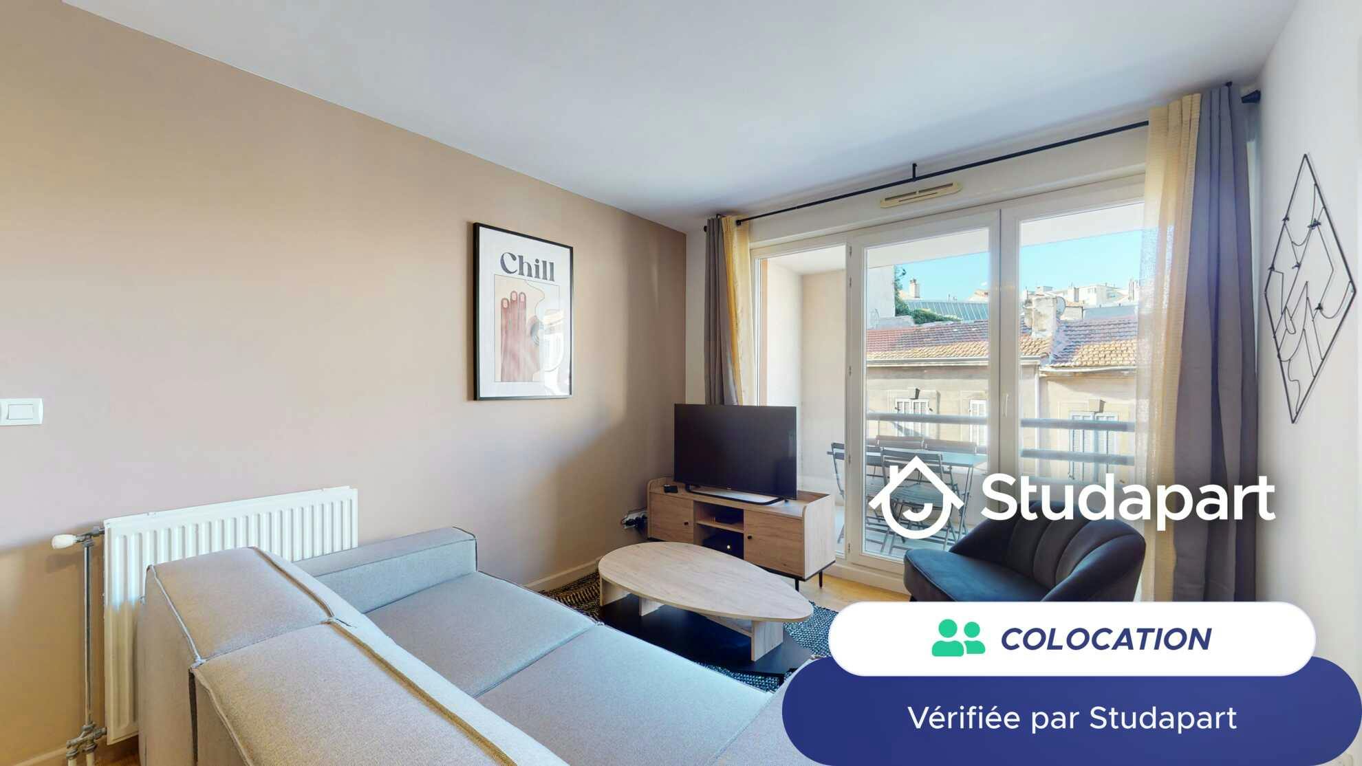 Private room for rent for €599 per month in Marseille, Boulevard Boues