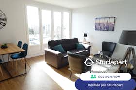 Отдельная комната сдается в аренду за 485 € в месяц в Caen, Place Venoise