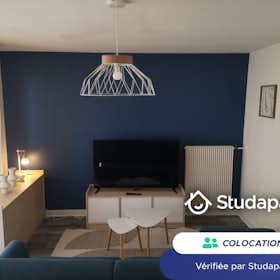Private room for rent for €440 per month in Orléans, Place du Val
