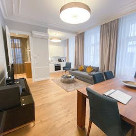 Apartment for rent for €3,080 per month in Vienna, Garnisongasse