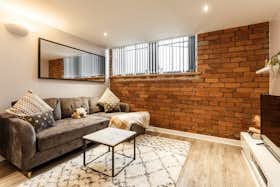 Appartement te huur voor £ 3.000 per maand in Bradford, Byron Street