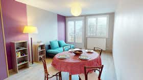 Отдельная комната сдается в аренду за 360 € в месяц в Brest, Boulevard Montaigne