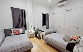 Спільна кімната за оренду для 854 EUR на місяць у Brooklyn, Macdonough St