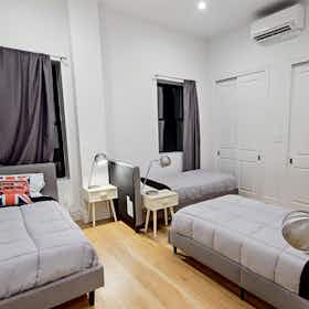 Mehrbettzimmer zu mieten für 854 € pro Monat in Brooklyn, Macdonough St