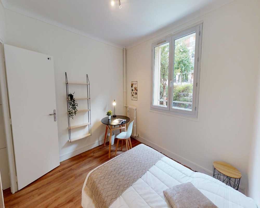 Single room Paris, 13m² — photo 25