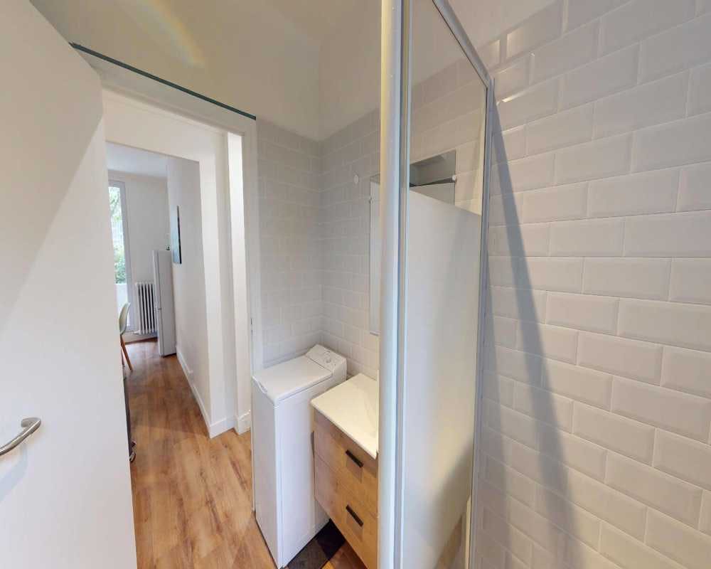 Single room Paris, 9m² — photo 41