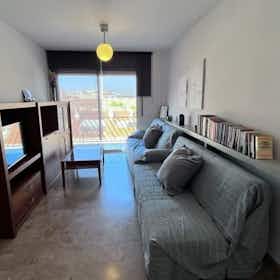 公寓 正在以 €1,350 的月租出租，其位于 Rubí, Carrer de la Font del Ferro