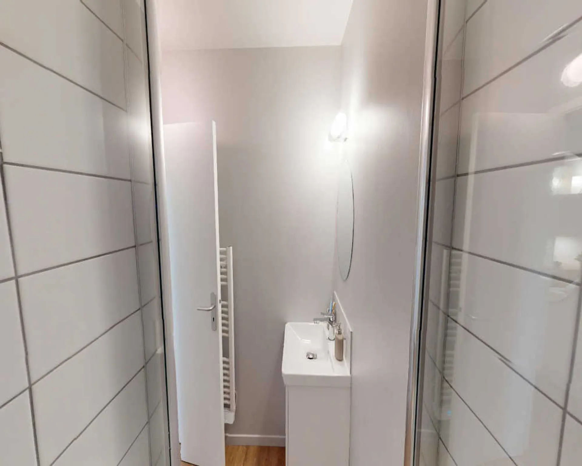 Place du 19 Mars 1962, Paris preview