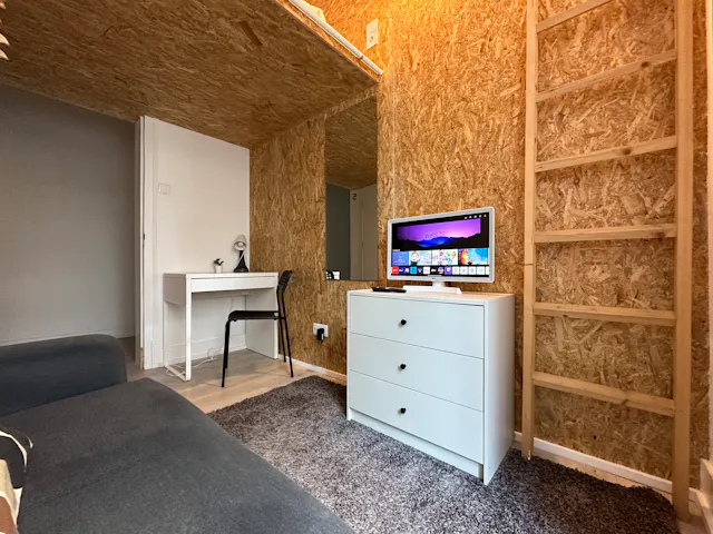 Private room in Avenida Rovisco Pais, Lisbon (1455473) room image 1