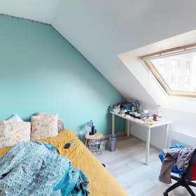 Privé kamer te huur voor € 430 per maand in Tours, Rue François Richer