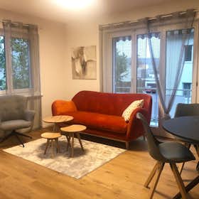 Stanza privata in affitto a 1.390 CHF al mese a Wallisellen, Säntisstrasse
