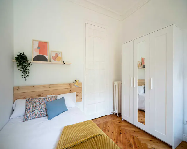 Private room in Calle de Fernández de la Hoz, Madrid (1455764) room image 1