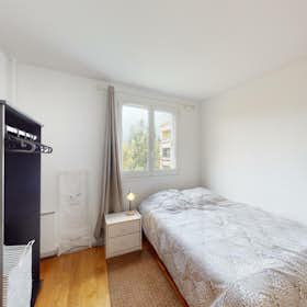 Stanza privata for rent for 470 € per month in Reims, Allée des Gascons