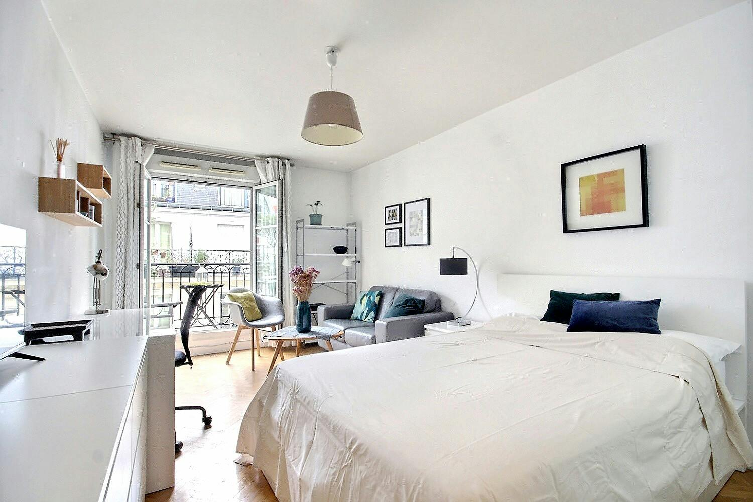 Studio for rent for €1,679 per month in Paris, Rue Sainte-Elisabeth