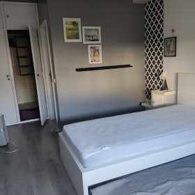 Private room for rent for €1,750 per month in Caldas da Rainha, Rua Cidade de Abrantes
