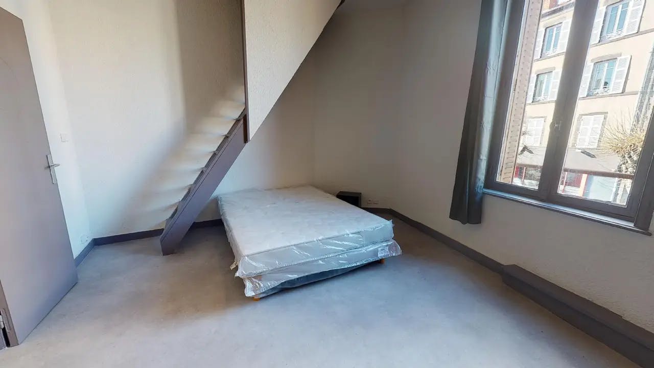 Private room in Avenue des Paulines, Clermont-Ferrand (1455879) room image 2