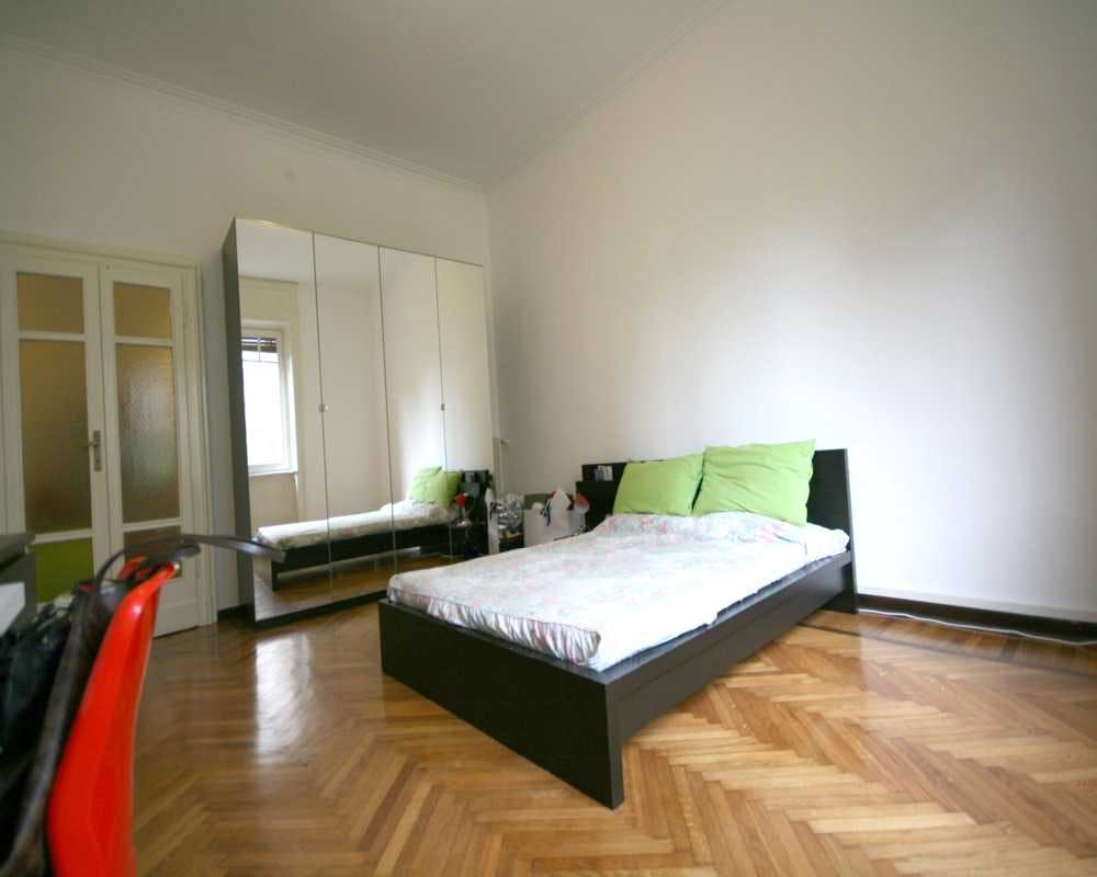 Viale Regina Giovanna, Milan preview