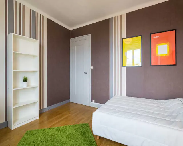 Private room in Rue Saint-Maurice, Lyon (1456332) room image 2