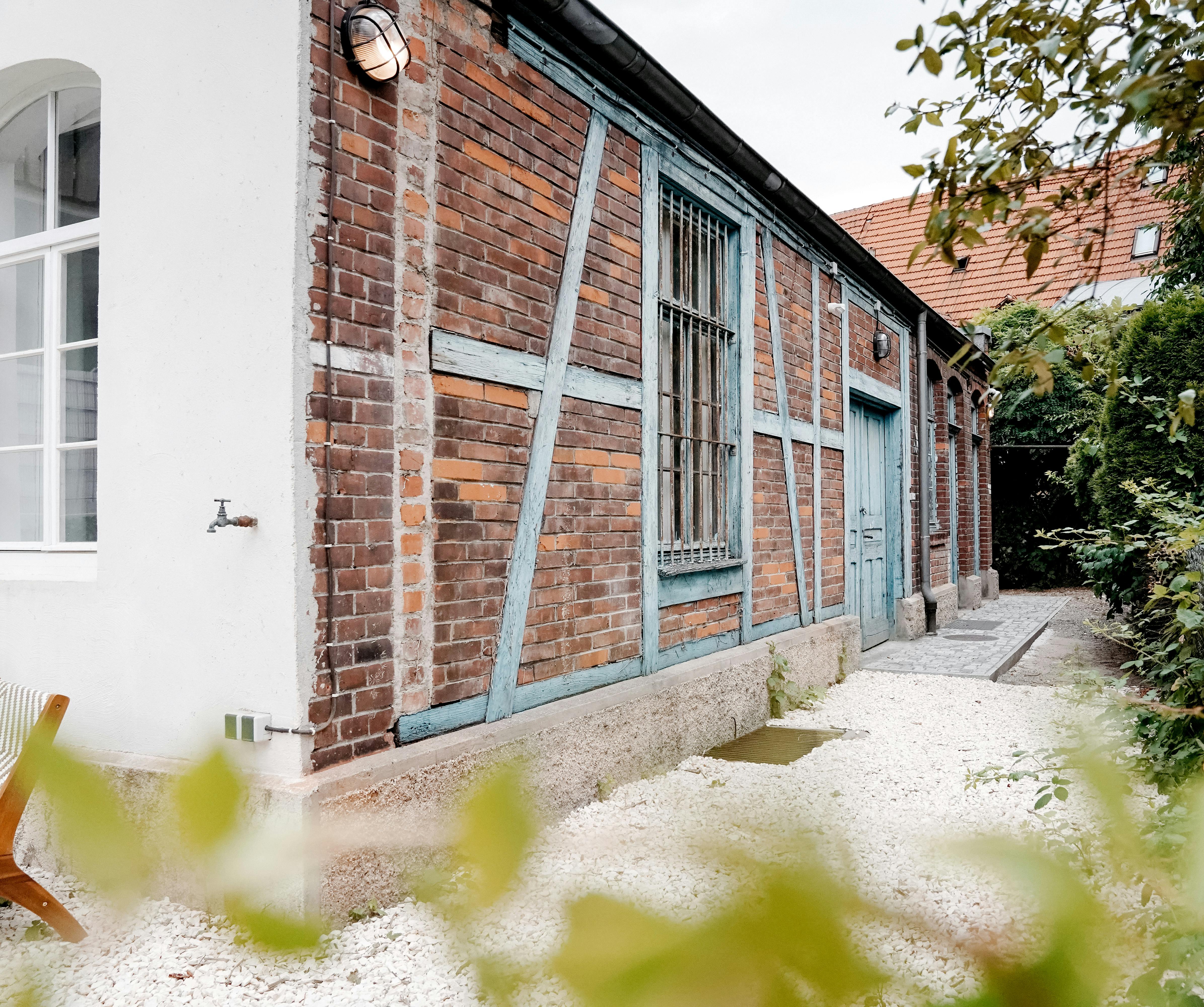 Studio à louer pour 1 700 €/mois à Esslingen, Katharinenstraße