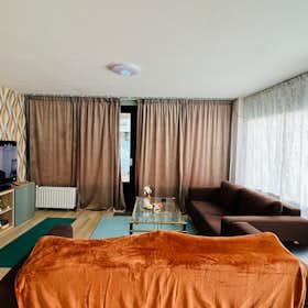 Privé kamer te huur voor € 998 per maand in Amsterdam, Zuiderzeeweg