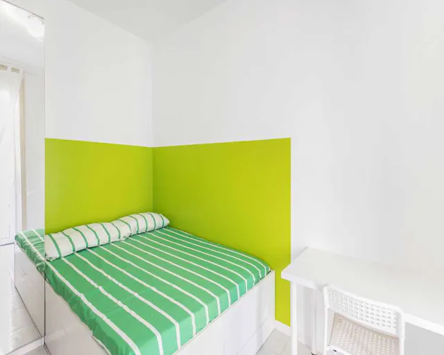 Private room in Via Felice Bellotti, Milan (1456566) room image 1