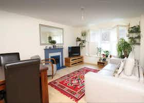 Appartamento in affitto a 3.000 £ al mese a Oxford, Sherwood Place