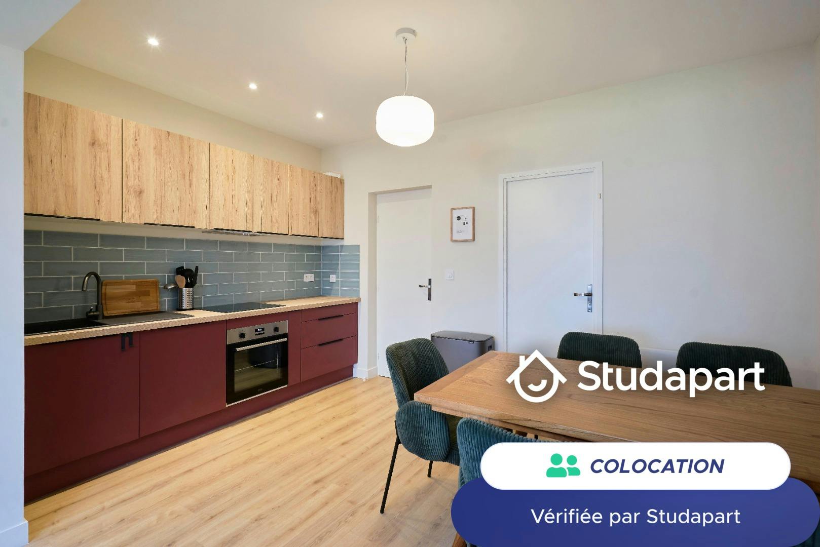 Private room for rent on Rue Gustave Delory, Lille - Plus