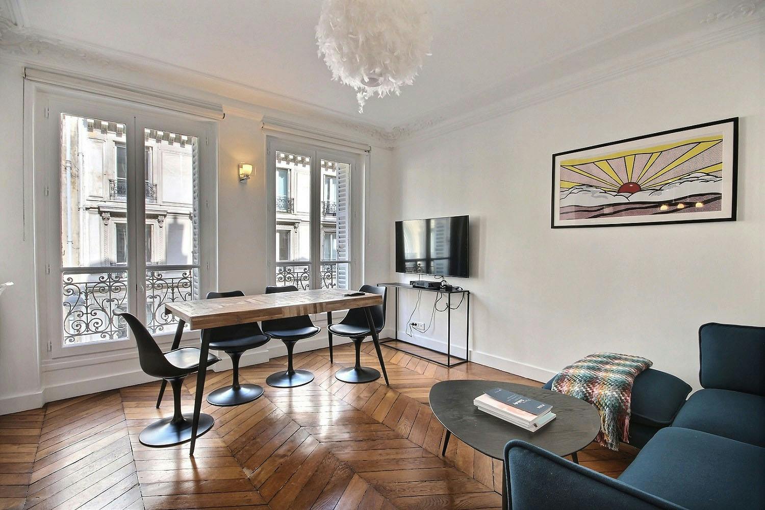 Apartment for rent for €2,156 per month in Paris, Rue Gérando