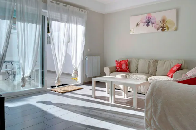 Private room in Calle Ram de Viu, Zaragoza (1457000) room image 2
