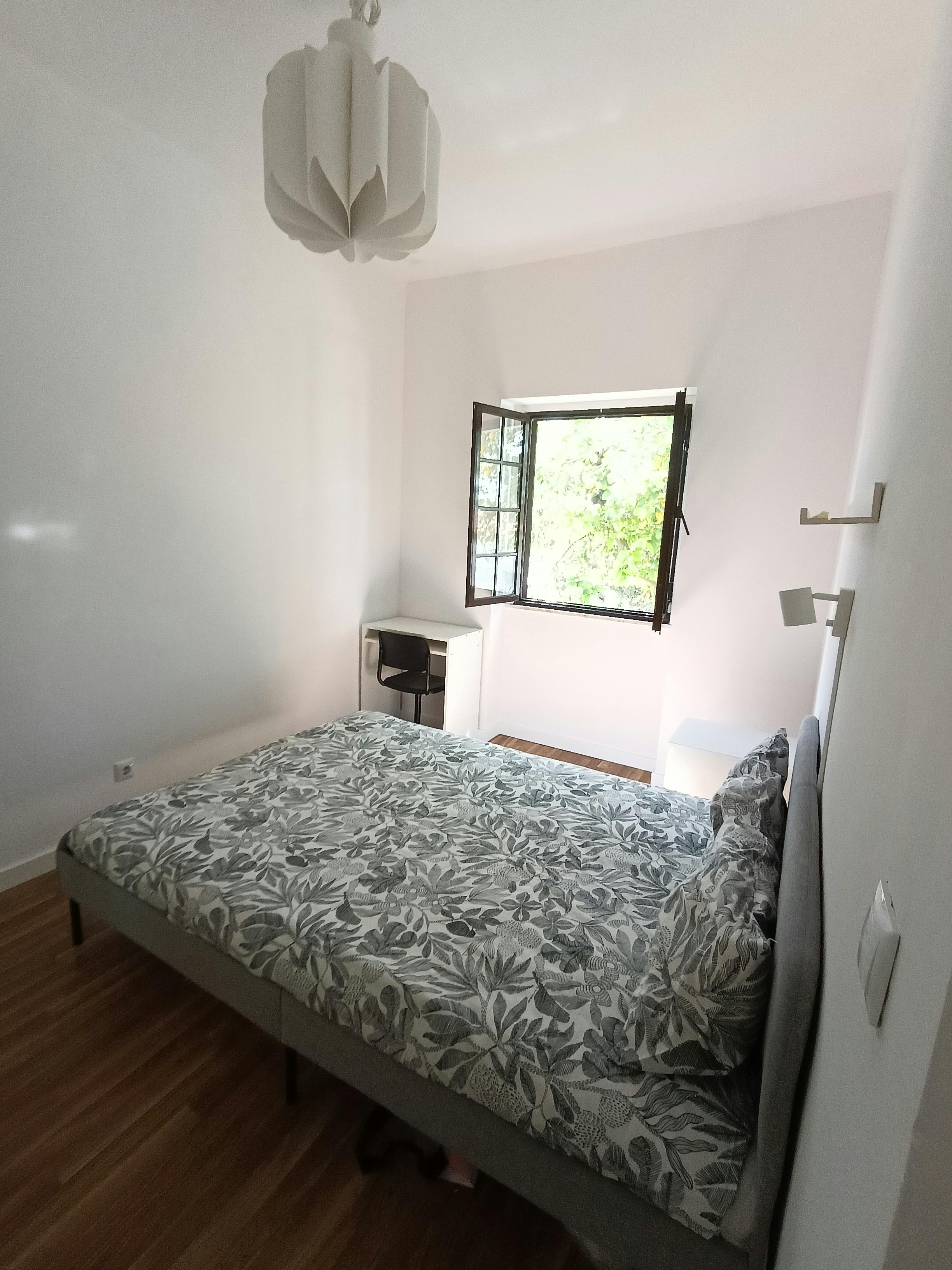 Private room in Rua Dona Maria Ana de Áustria, Lisbon (1457014) ROOM