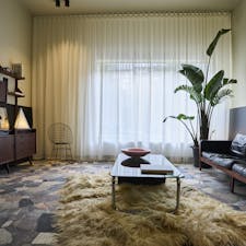 Private room for rent for €900 per month in Antwerpen, Emiel Banningstraat