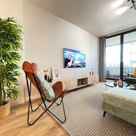 Apartment for rent for €2,085 per month in Madrid, Paseo de la Dirección