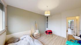 Приватна кімната за оренду для 350 EUR на місяць у Limoges, Avenue du Président Vincent Auriol