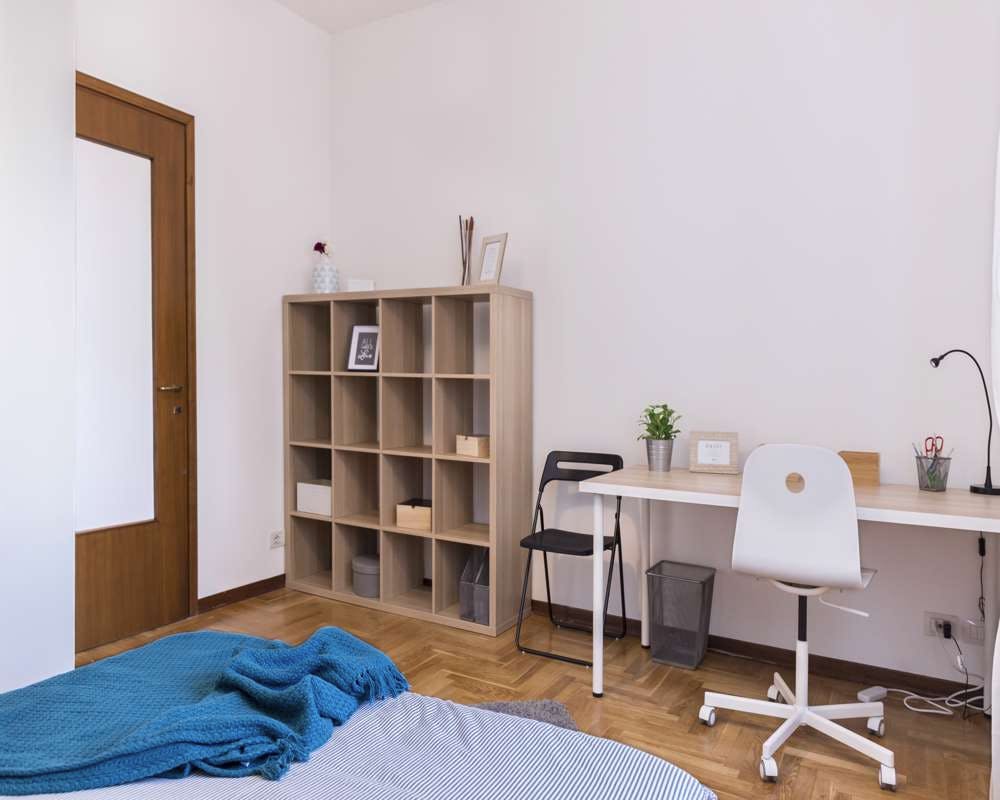 Via Rosa Marelli Vergani, Milan