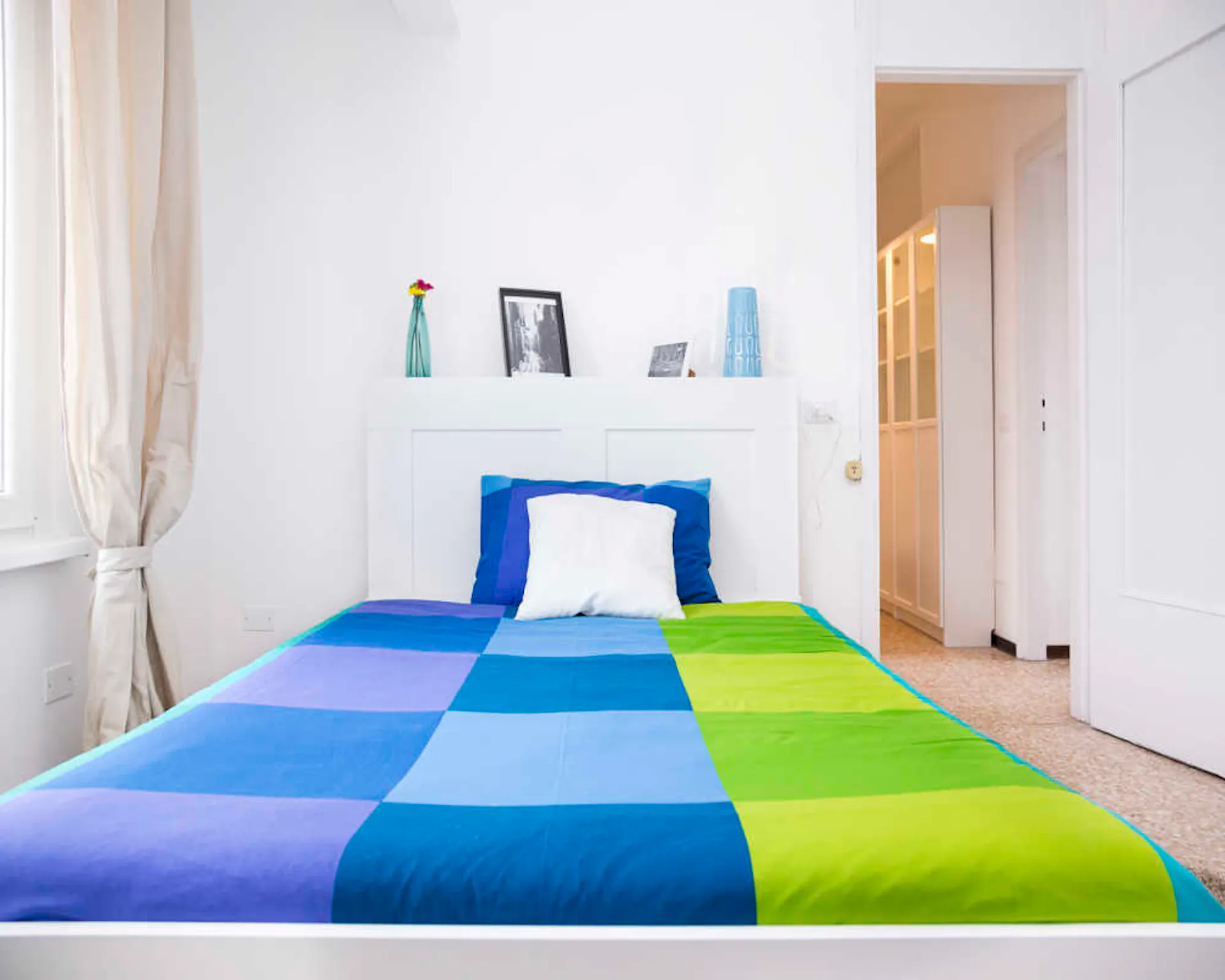 Viale Carlo Espinasse, Milan preview