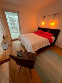 Отдельная комната сдается в аренду за 900 € в месяц в Freilassing, Münchener Straße