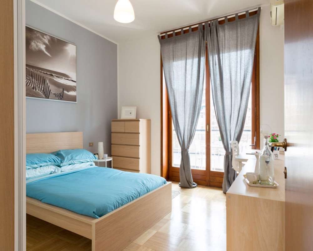 Via Carlo Botta, Milan