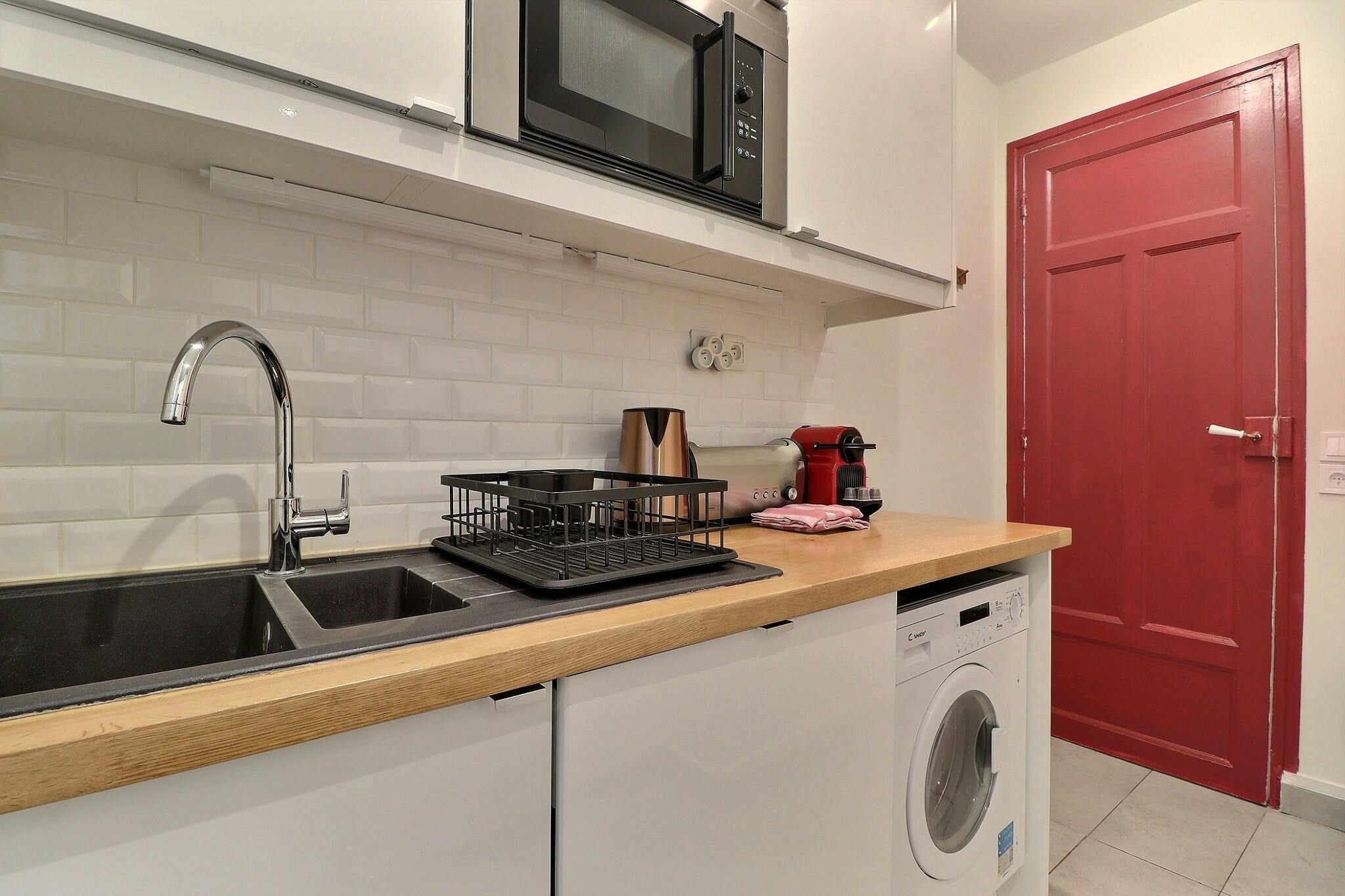 1-Bedroom Apartment in Rue Fragonard, Paris (1457420) room image 10