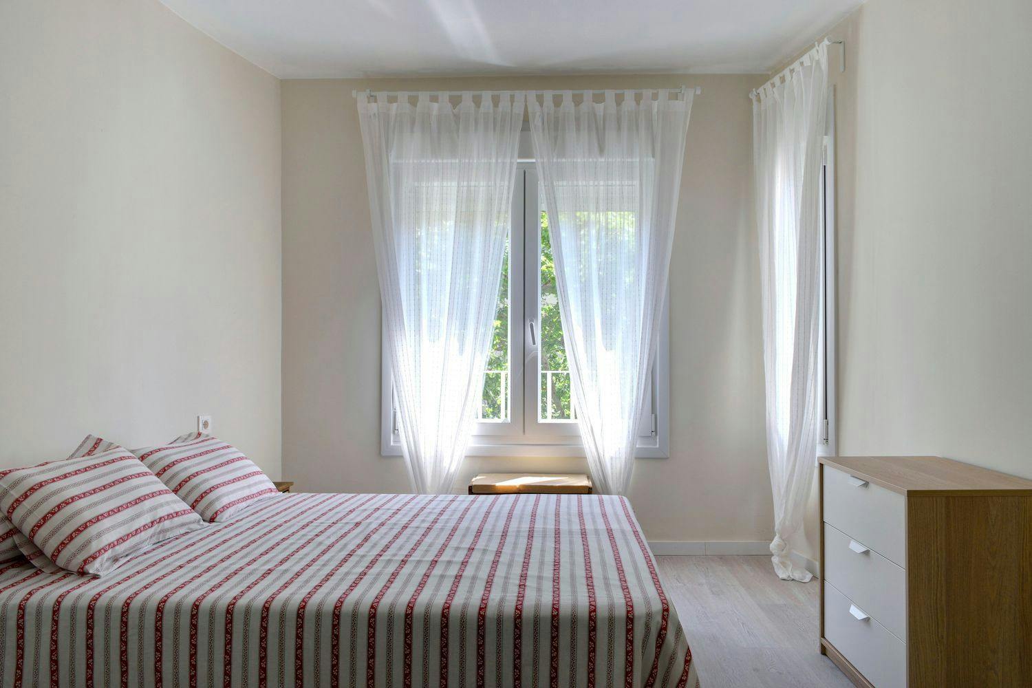 Paseo Fernando El Católico, Zaragoza preview