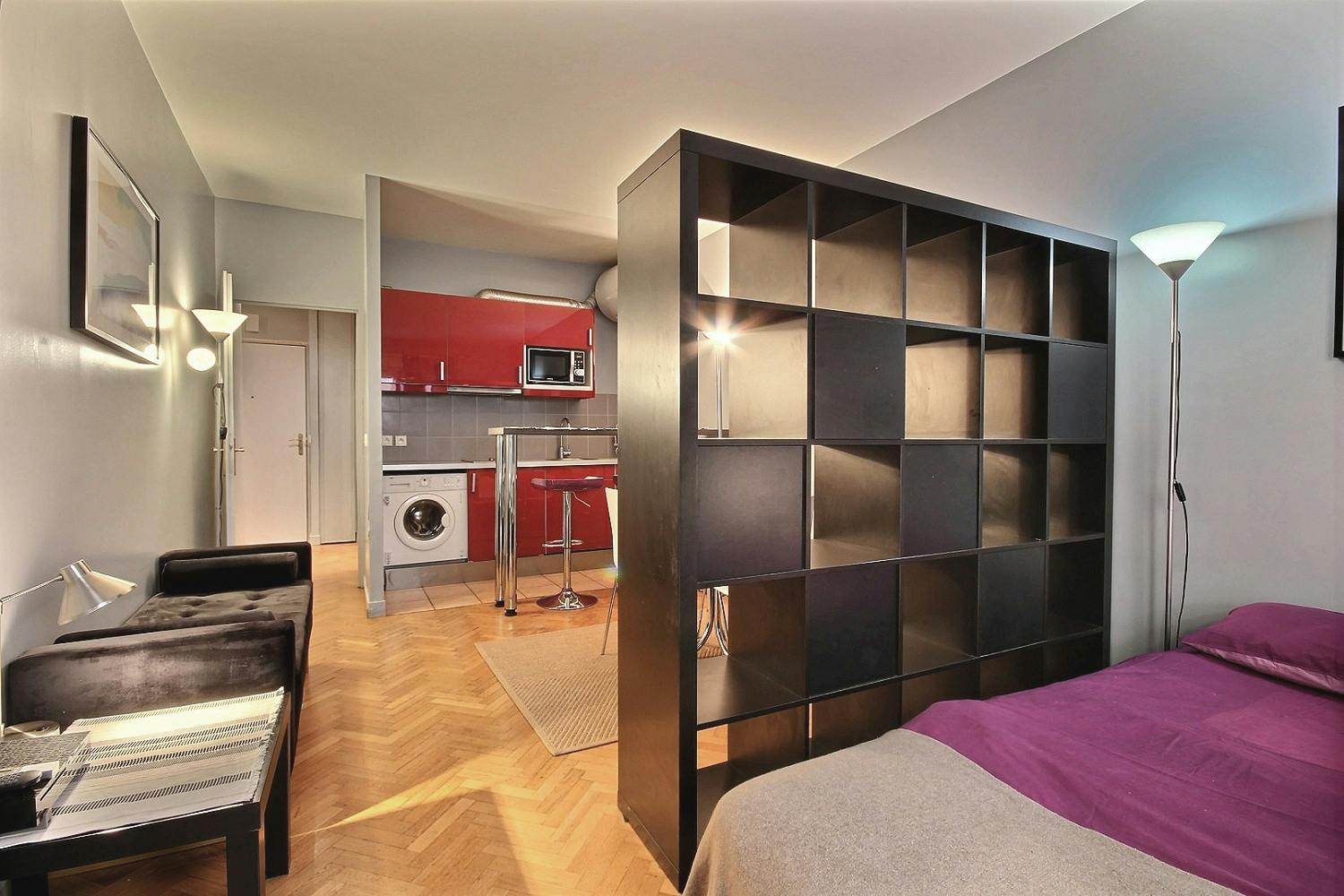 Studio for rent for €1,401 per month in Paris, Rue de la Cour des Noues