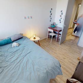 Private room for rent for €470 per month in Talence, Rue de Suzon