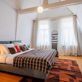 Apartamento for rent for 1600 € per month in Brussels, Rue du Marché aux Poulets