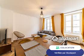 Private room for rent for €455 per month in Mulhouse, Rue Gutenberg