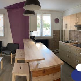Private room for rent for €390 per month in Dijon, Rue Charles Dumont