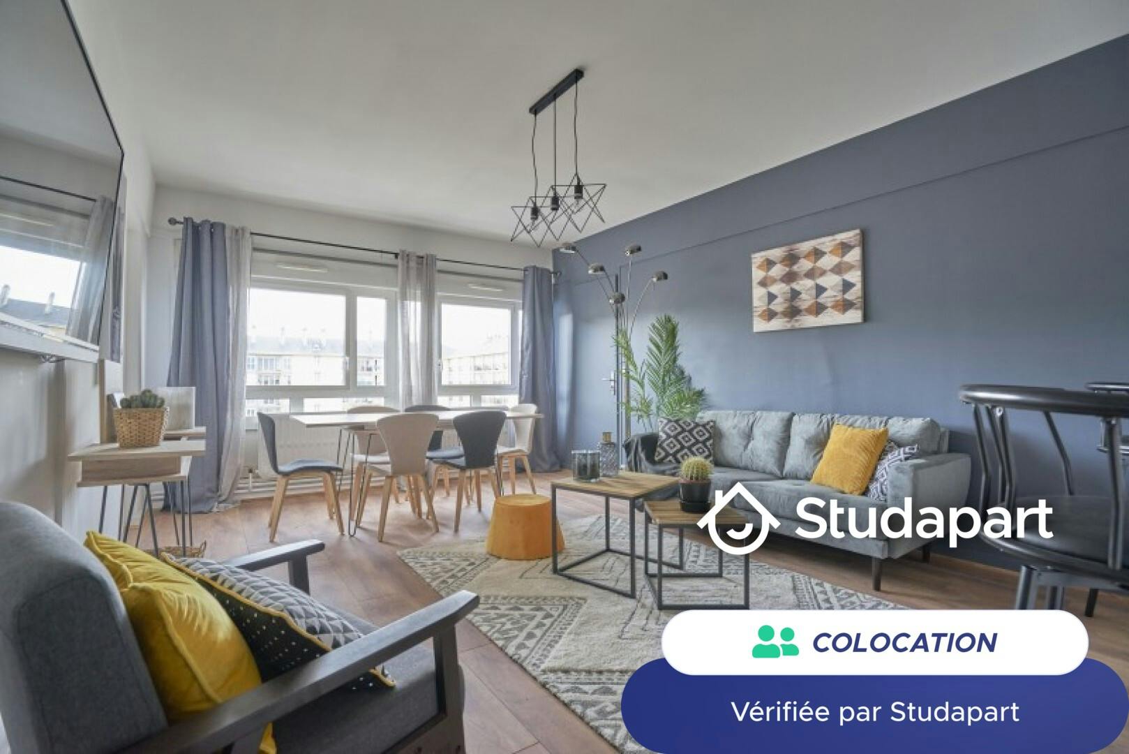 Private room for rent for €470 per month in Reims, Rue Cardinal Suhard