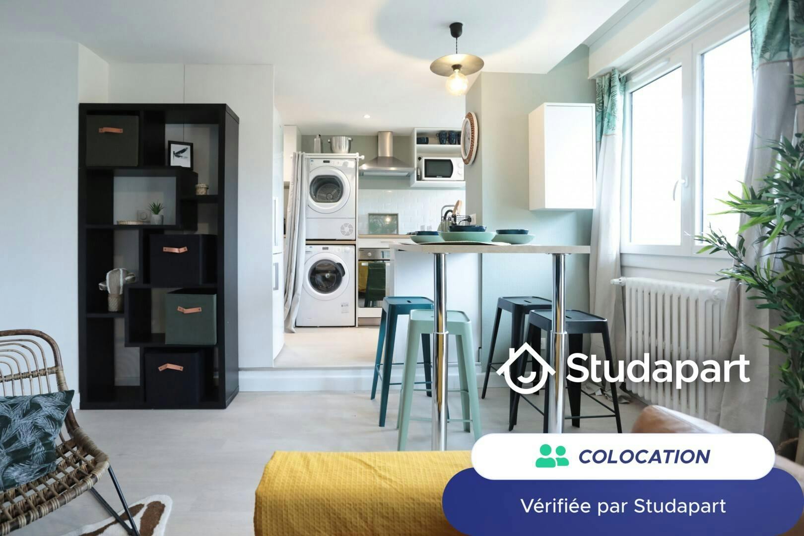 Private room for rent on Boulevard Lascrosses, Toulouse - Vue 3