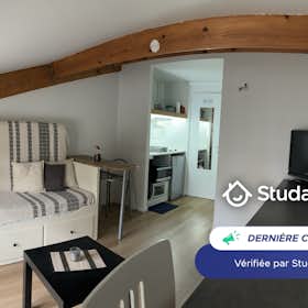 Wohnung for rent for 550 € per month in Aytré, Place de la République