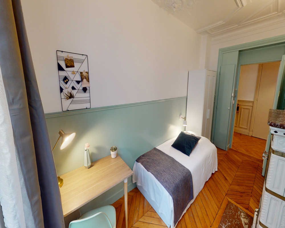 Rue La Boétie, Paris preview