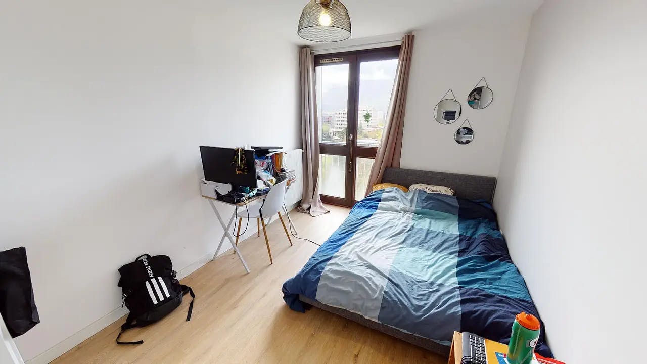 Rue Gérard Philipe, Grenoble preview