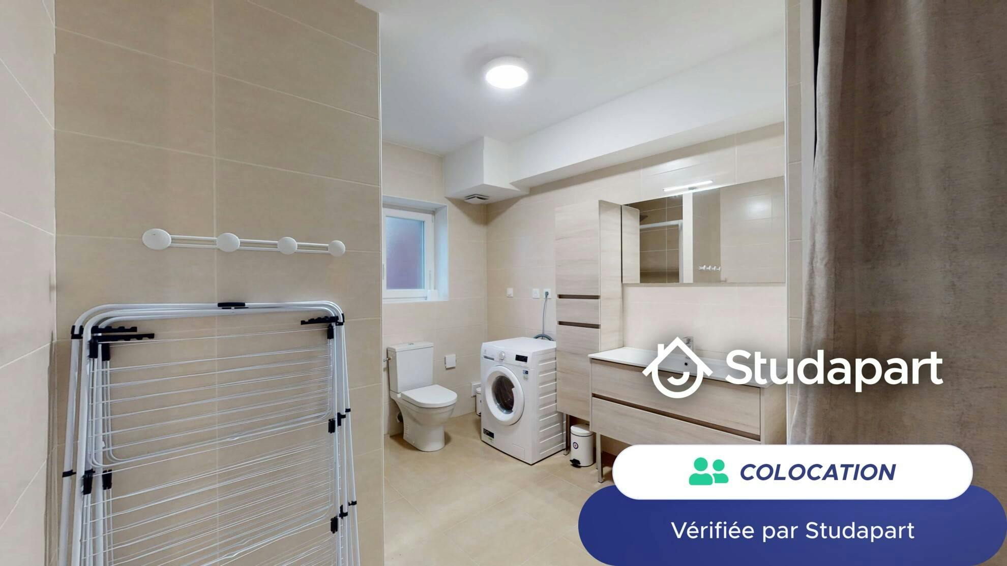 Private room for rent on Rue d'Isly, Lille - Vue 5